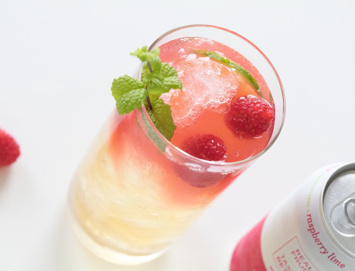 Raspberry Lime Sparkling Water | Spindrift